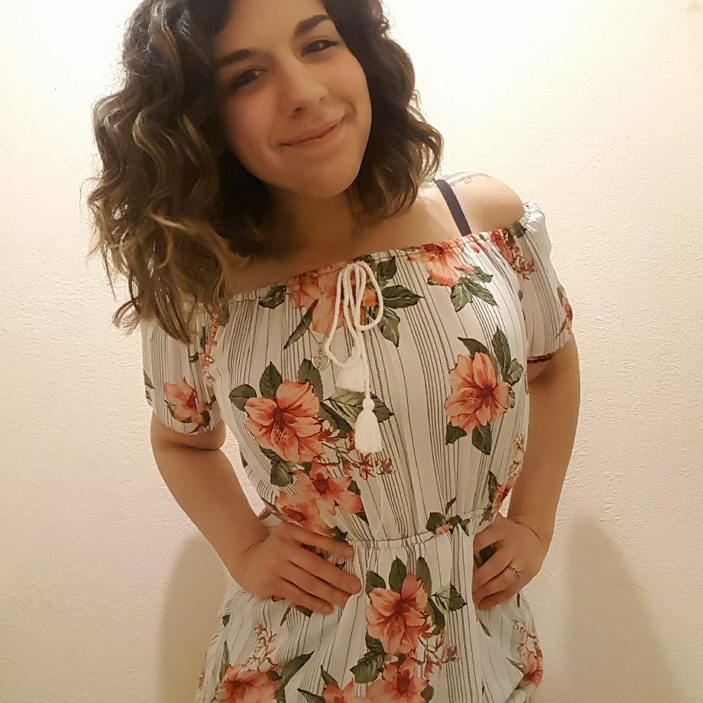 Meet your Posher, Casey